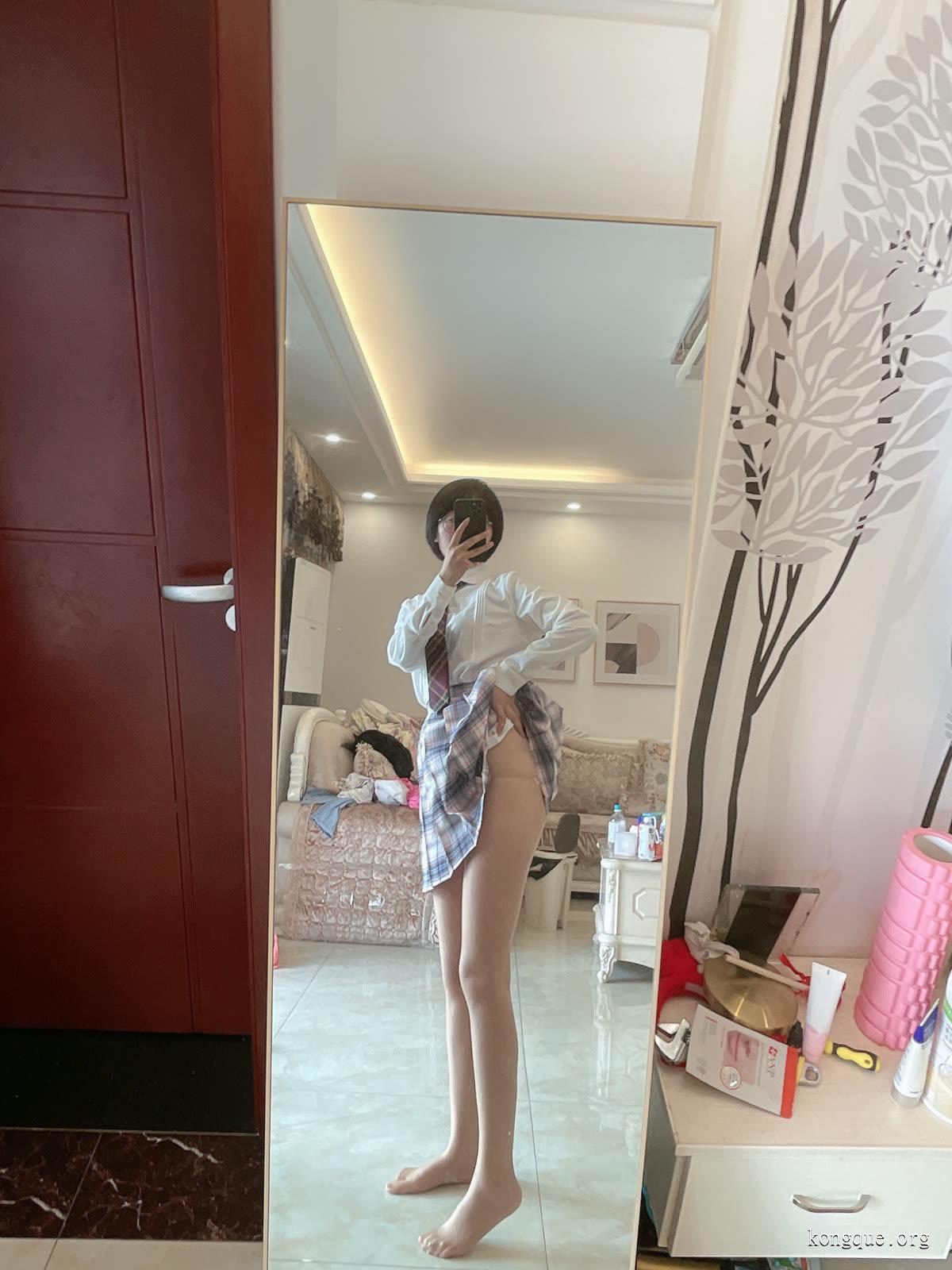 胜利的小生活 – 微密圈套图视频[10套-2024.11]