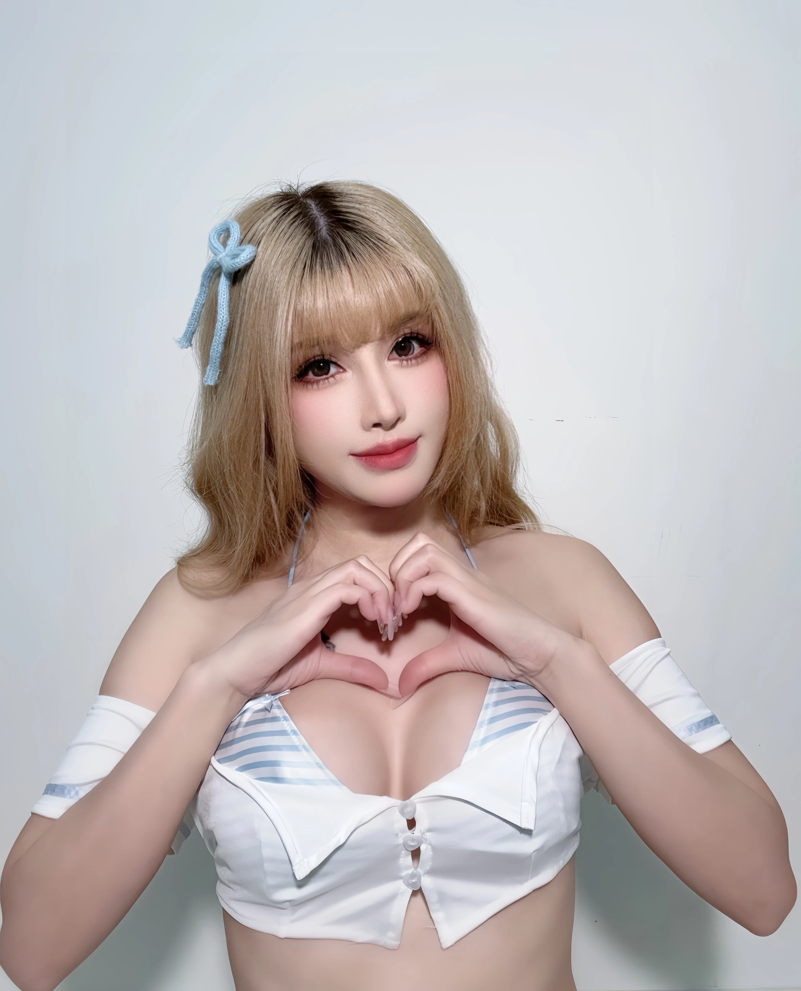 鹿八岁baby – 自拍插图2 鹿八岁baby – 自拍插图2