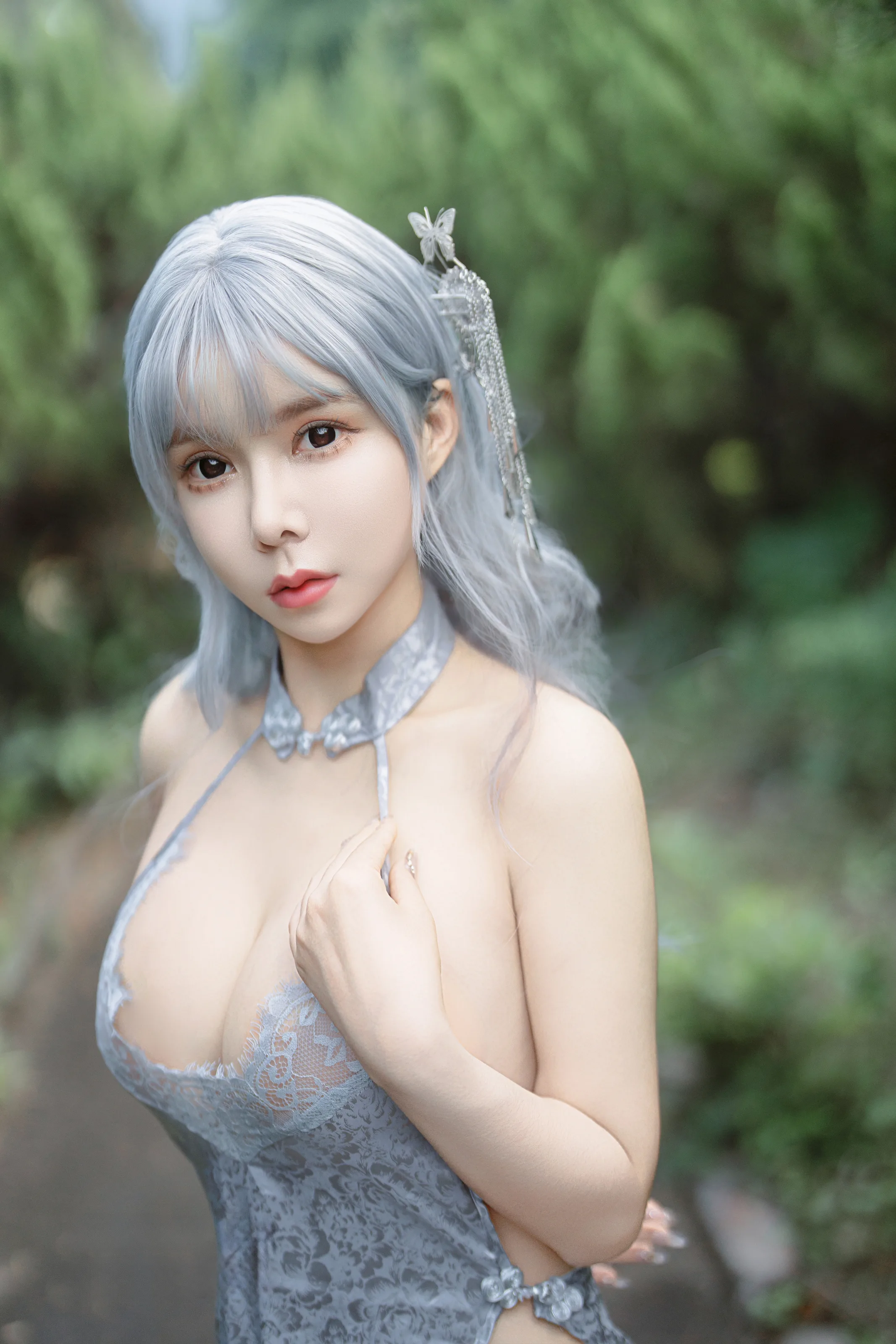 亚马逊鲶鱼 – 国风旗袍插图1
